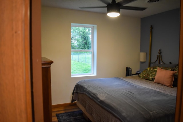 1014 N Market Ave, Bolivar, MO 65613 - photo 7