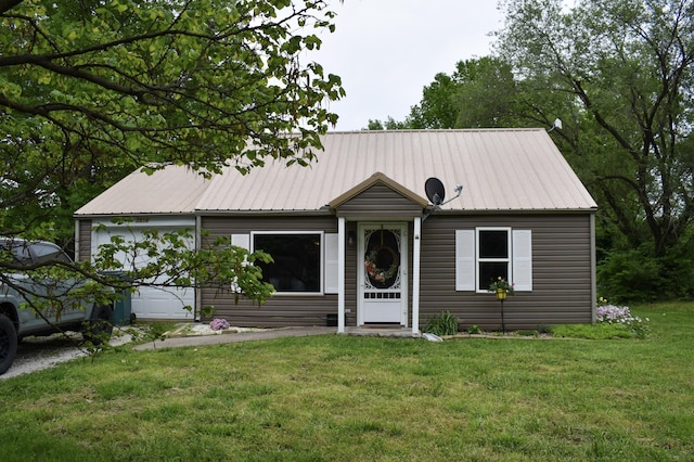 1014 N Market Ave, Bolivar, MO 65613 - photo 1