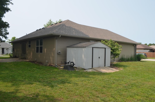 532 Holiday St, Highlandville, MO 65669 - view of property exterior featuring a lawn and a shingled roof