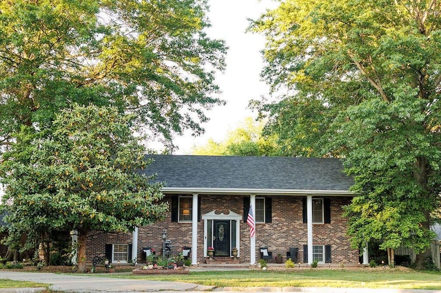 1111 W Northwood Cir, Bolivar, MO 65613 - photo 1