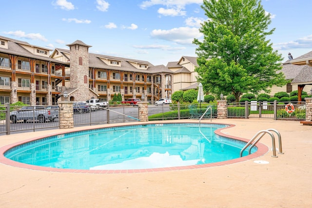 130 Royal Vista Dr Unit 601, Branson, MO 65616 - view of community pool