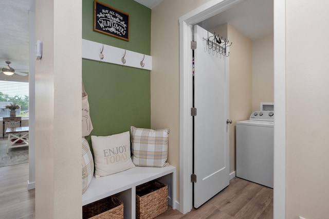 1132 E Lakota St, Nixa, MO 65714 - mudroom featuring washer / clothes dryer, wood finished floors, and a ceiling fan