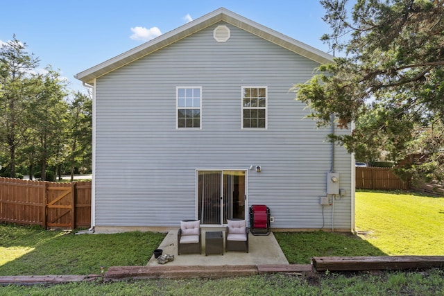 120 Deer Run Rd, Branson, MO 65616 - rear view of house featuring a patio
