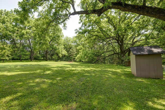 7692 N State Highway H, Springfield, MO 65803 - view of grassy yard