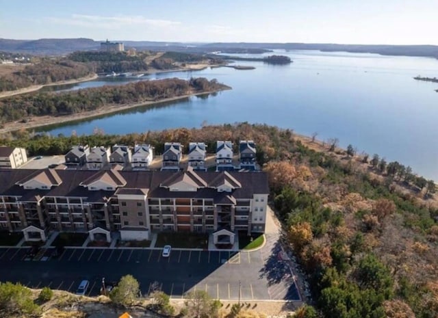 200 Majestic Dr # 423, Branson, MO 65616 - drone / aerial view of a nearby body of water