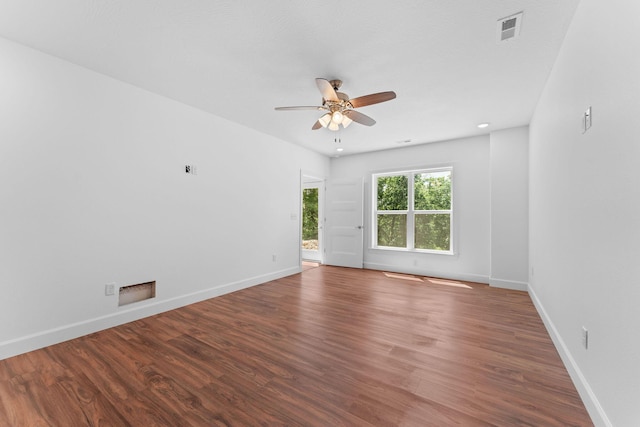 680 Highpoints Rdg, Branson, MO 65616 - spare room featuring a ceiling fan, wood finished floors, and baseboards