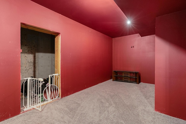 777 S Elm St, Marshfield, MO 65706 - bonus room featuring carpet floors