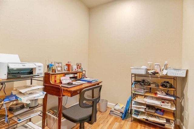 6 Glory Ln, Blue Eye, MO 65611 - home office featuring wood finished floors and baseboards