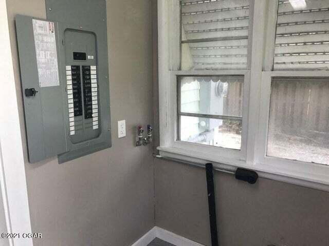 1222 S Mckinley, Joplin, MO 64801 - photo 10