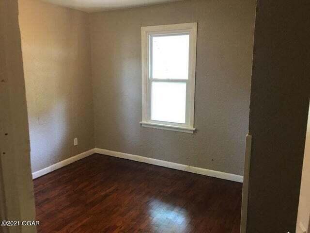 1222 S Mckinley, Joplin, MO 64801 - photo 8
