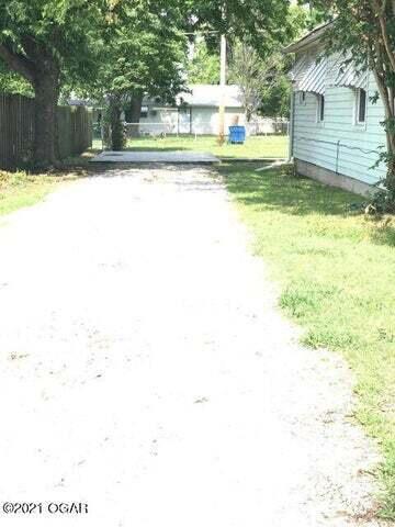 1222 S Mckinley, Joplin, MO 64801 - photo 2