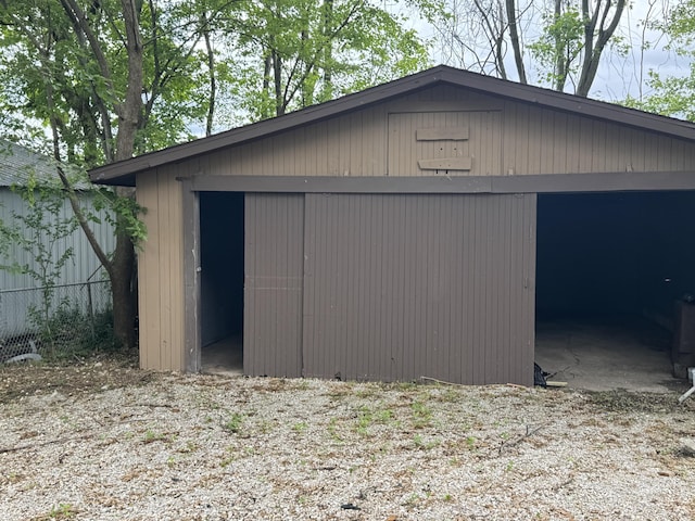 1922 S Village Ln, Bolivar, MO 65613 - view of pole building