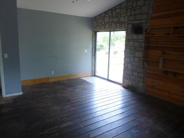 1098 Sundown Ln, Forsyth, MO 65653 - photo 9