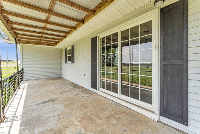 32 State Road F, Buffalo, MO 65622 - view of patio