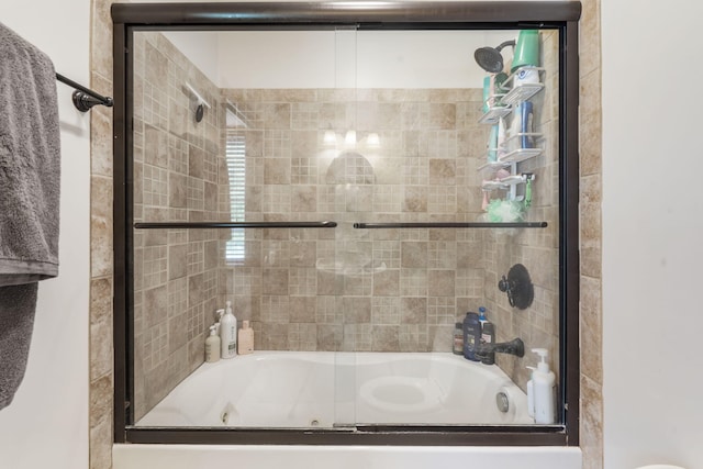 1427 W Missouri St, Buffalo, MO 65622 - full bath with shower / bath combination with glass door