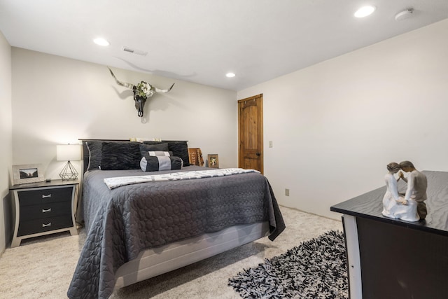 1427 W Missouri St, Buffalo, MO 65622 - bedroom with light carpet and recessed lighting