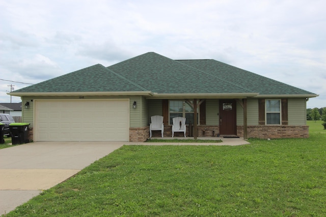 1048 W Thoroughfare St, Seymour, MO 65746 - view of front of house with brick siding, a porch, an attached garage, roof with shingles, and a front yard
