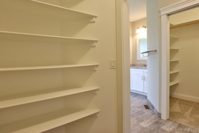 1189 N Cedar Ridge Ave, Springfield, MO 65802 - storage area featuring a sink