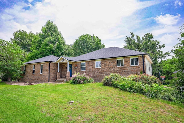 1138 Forest Ridge Dr, Bolivar, MO 65613 - photo 1