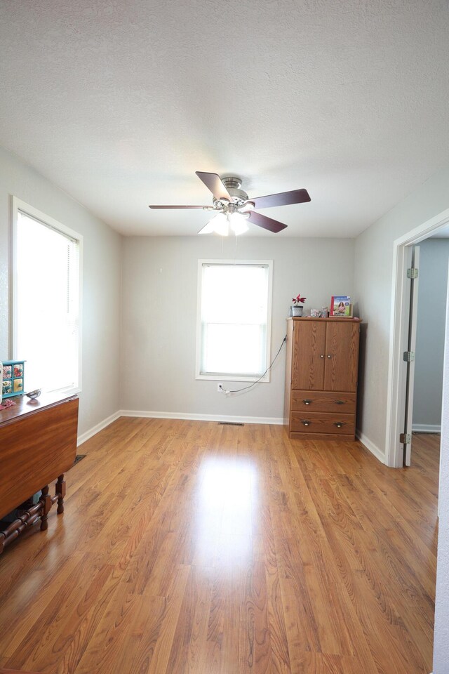 1138 Forest Ridge Dr, Bolivar, MO 65613 - photo 23