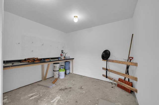 875 State Route T, West Plains, MO 65775