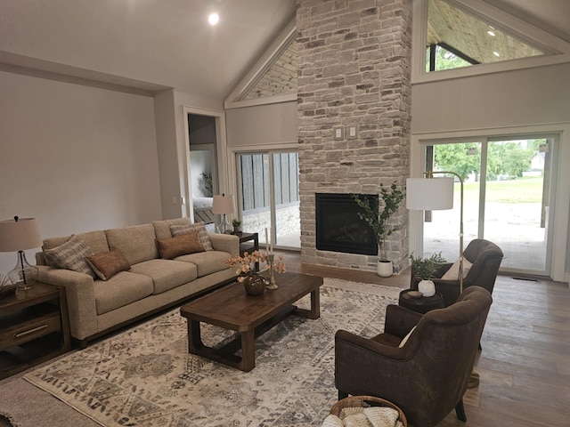 138 Brady Ln, Republic, MO 65738 - photo 2