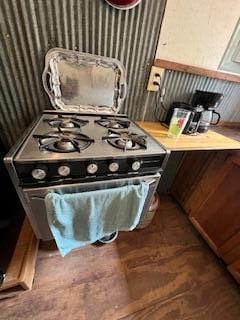 20001 Clear Lake Ter, Winona, MO 65588 - kitchen featuring white range with gas stovetop