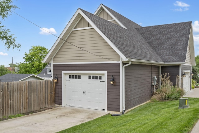 403 S 3rd St, Ozark, MO 65721 - garage featuring driveway