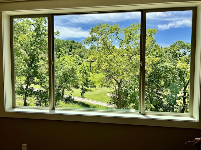 409 Silverwood Cir, Branson West, MO 65737 - detailed view of a tree filled landscape
