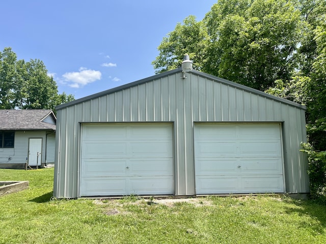 194 State Highway T, Oldfield, MO 65720 - view of detached garage