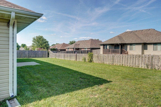 1366 S Olde Savannah Ave, Republic, MO 65738 - view of yard featuring a residential view