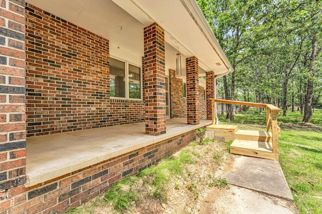 1061 Brentwood Dr, Marshfield, MO 65706 - view of patio / terrace