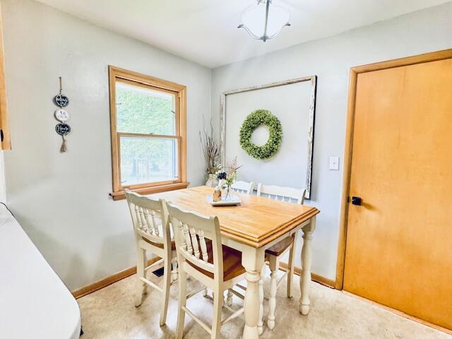 613 King St, Mount Vernon, MO 65712 - photo 31