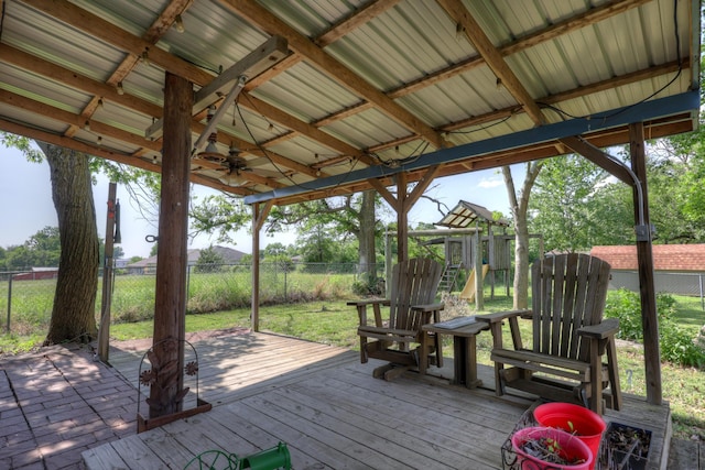 1631 Robertson Ave, Carthage, MO 64836 - wooden terrace with a ceiling fan