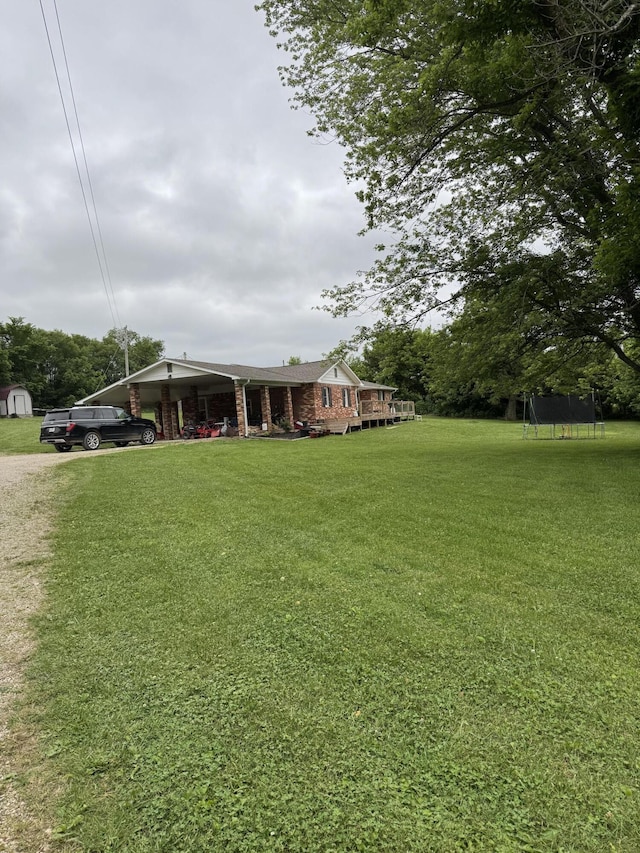 9153 N Hwy Highway, Mountain Grove, MO 65711 - view of front of house with a front yard
