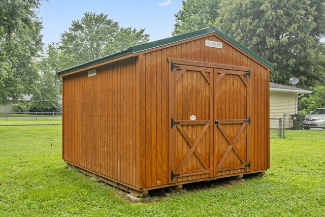 668 W Springfield St, Aurora, MO 65605 - view of shed