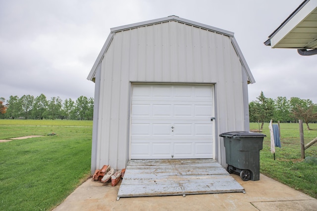 1603 W Northwood St, Bolivar, MO 65613 - view of garage