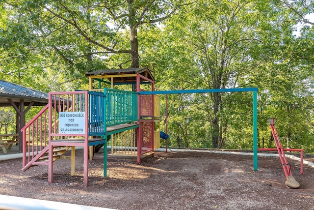 550 Notch Ln Unit 2, Reeds Spring, MO 65737 - community playground with view of wooded area