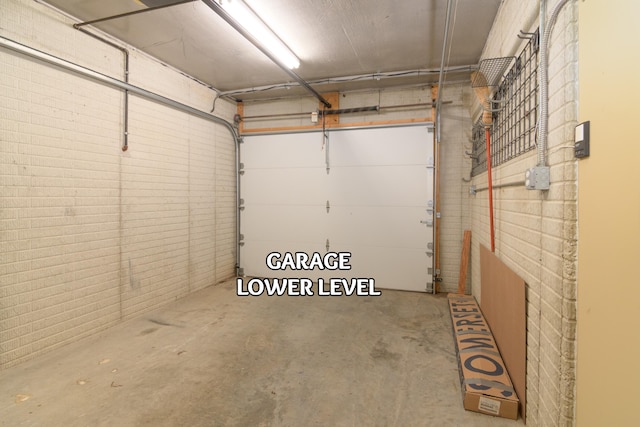 117 Hidden Shores Dr, Branson West, MO 65737 - view of garage