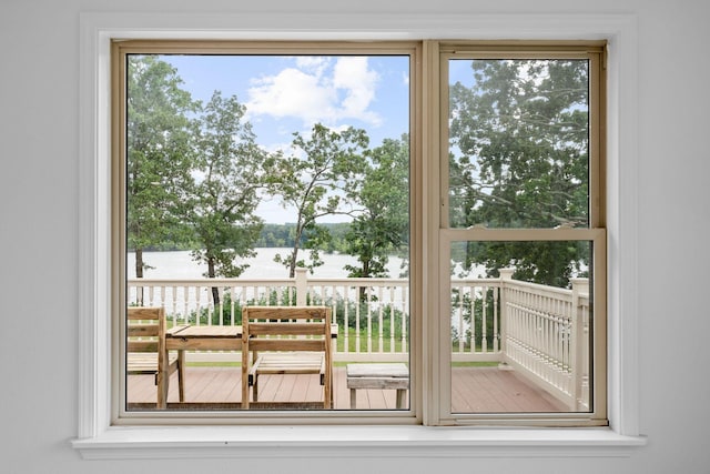 26237 Twin Rivers Dr, Shell Knob, MO 65747 - entryway with a water view
