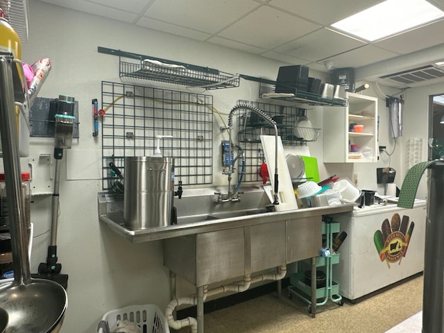 26094 State Highway 39, Shell Knob, MO 65747 - kitchen with a drop ceiling