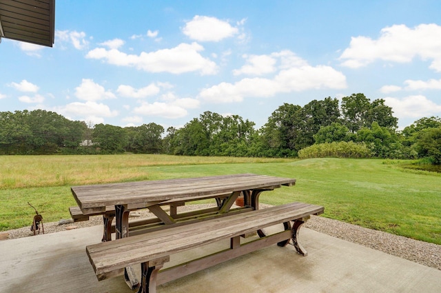 22510 Lawrence Unit 1200, Aurora, MO 65605 - view of patio