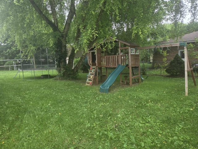 108 Prince St, Buffalo, MO 65622 - view of playground featuring a trampoline