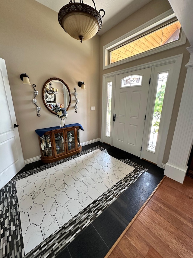 1762 Hickory Ridge Cir, Nixa, MO 65714 - entrance foyer with baseboards and inlaid floor details
