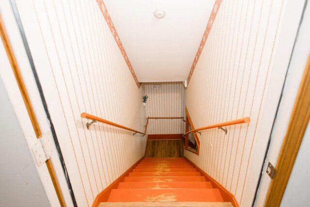 19429 E State Highway 14, Ava, MO 65608 - stairs with wallpapered walls