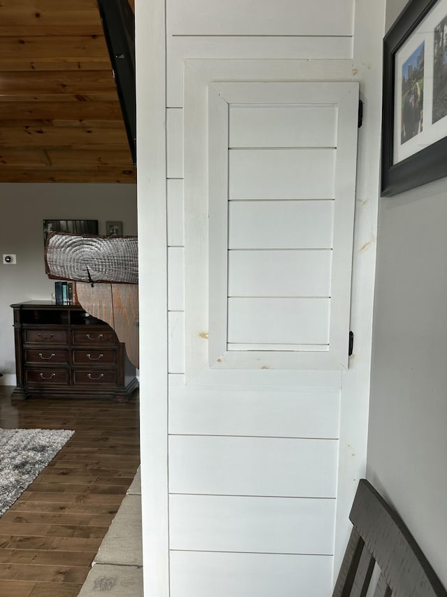 923 Riverview Rd, Marshfield, MO 65706 - detailed view of wood finished floors