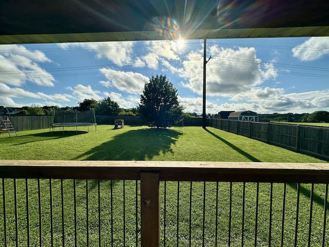 923 Riverview Rd, Marshfield, MO 65706 - view of yard with a trampoline