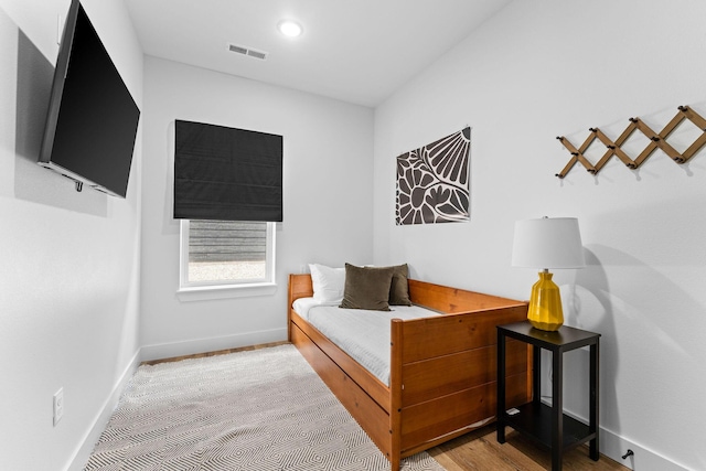 400 Poolside Pass, Hollister, MO 65672 - bedroom with baseboards