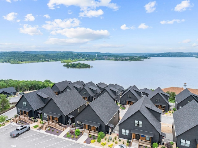 400 Poolside Pass, Hollister, MO 65672 - aerial perspective of suburban area with a large body of water