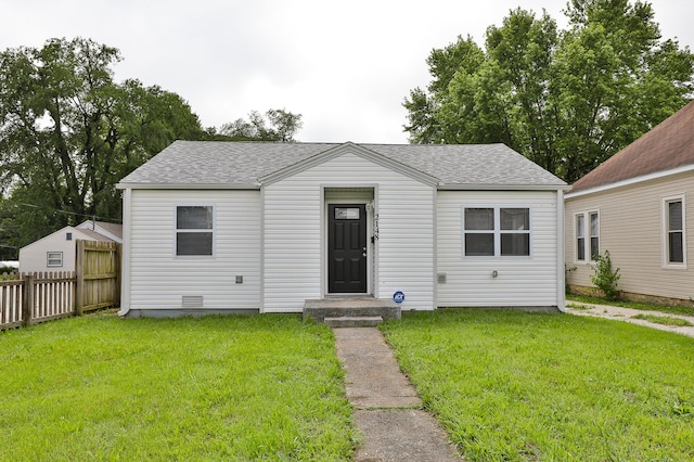 2148 N Grant Ave, Springfield, MO 65803 - bungalow-style house featuring roof with shingles